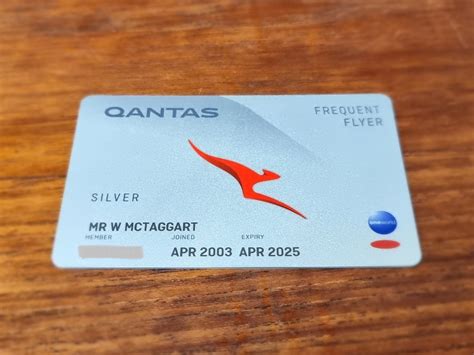 qantas frequent flyer business cards.